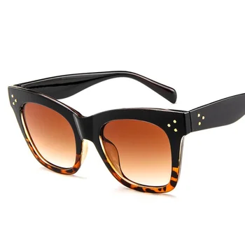 AKAgafas 2021 Modni Trg sunčane naočale za žene Luksuzne marke naočale Za muškarce Vintage Prometna ulica Beat Oculos De Sol Gafas UV400
